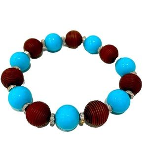 Beautiful turquoise and brown beaded bracelet. New.